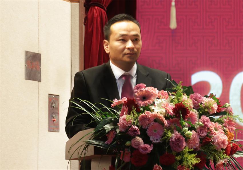 集团副总、纪委副书记张成彪同志作B体育-B体育（中国）“关于2018年违纪违规及重大事故责任单位的通报及处理决定”